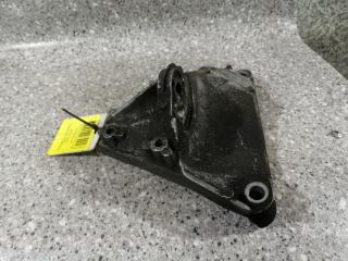 кронштейн КПП Audi A6 4B/C5 [рестайлинг] 2003, 2.5 л., TDi, вариатор, 4B0399113K