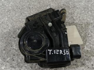 замок багажника Toyota Verso 1 поколение 2011