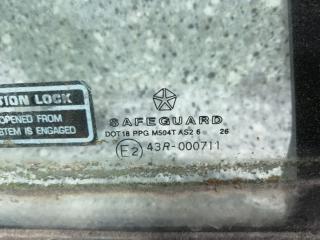 стекло двери задней левой Jeep Grand Cherokee ZJ 1995