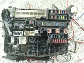 блок предохранителей Toyota Verso 1 поколение (2009 - 2013), 2.0 л., 1AD-FTV, дизель, 82662-05150