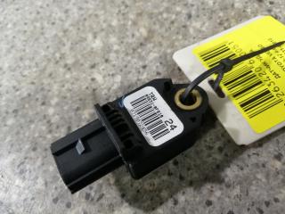 датчик удара Toyota Verso 1 поколение 2011