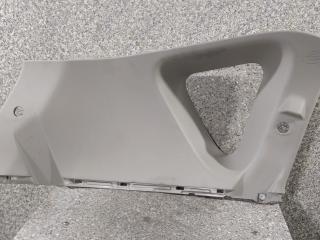 обшивка багажника Toyota Verso 1 поколение 2012