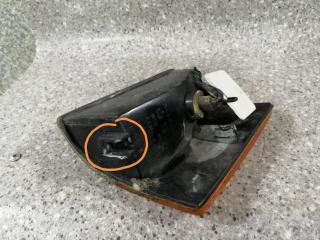 габаритный фонарь правый Jeep Grand Cherokee ZJ 1995