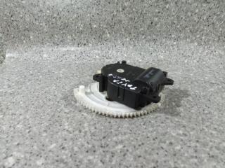 моторчик заслонки печки Toyota Verso 1 поколение 2012