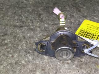 замок багажника Toyota Corolla 9 поколение (E120/E130) [рестайлинг] 2005