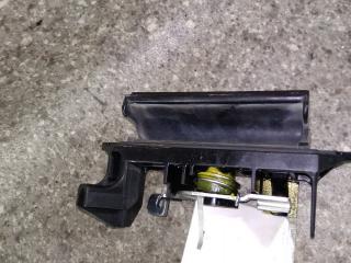 ручка крышки багажника Toyota Corolla 9 поколение (E120/E130) [рестайлинг] 2005