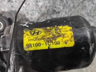моторчик передних стеклоочистителей (дворников) Hyundai Getz 1 поколение [рестайлинг] (2005 - 2011), 981001C100