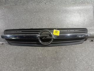 решетка радиатора Opel Meriva 1 поколение (A) (2002 - 2006), 13117843