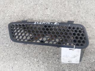 решетка радиатора Renault Scenic 1 поколение [рестайлинг] (1999 - 2003), 7700428467