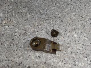 коромысло клапана (рокер) Daewoo Nexia 1 поколение (1994 - 2002), 1.5 л., i, G15MF, бензин