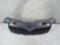 решетка радиатора Skoda Fabia 1 поколение (6Y) (1999 - 2004), 5J0853668A - фото №2