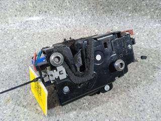 замок двери передней правой Skoda Roomster 1 поколение 2007