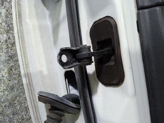 ограничитель открывания двери Nissan Qashqai 1 поколение 2008