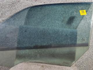 стекло двери передней левой Chrysler 300C 1 поколение 2006