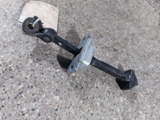 ограничитель открывания двери Mazda 3 BK [рестайлинг] 2008