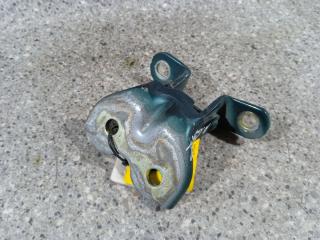 петля двери Hyundai Getz 1 поколение 2004