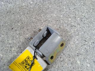 петля крышки багажника Hyundai Trajet 1 поколение 2004