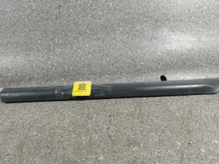 молдинг двери задней левой Audi A6 4B/C5 (1997 - 2001)