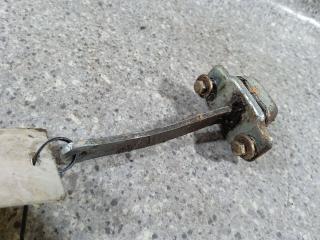 ограничитель открывания двери Opel Frontera A 1996, внедорожник 5 дв.