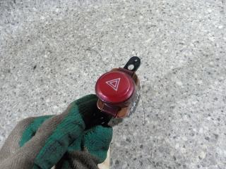 кнопка аварийной сигнализации Honda Civic 8 поколение 2006, M30581