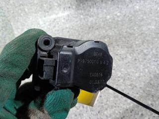 моторчик заслонки печки Citroen C5 2 поколение 2012, дизель, P1975001U, P1975001UB42