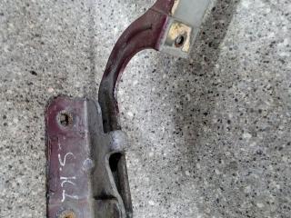 петля капота левая SsangYong Korando 2 поколение 2001, 2.3 л., TD, дизель, 5МКПП, полный привод