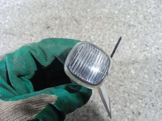 повторитель поворота на крыле левый Skoda Fabia 2 поколение (5J) 2008, 1.9 л., TDi, дизель, хетчбэк 5 дв., 1U0949127B