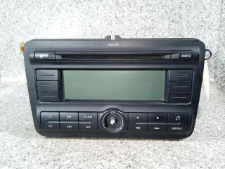 магнитола Skoda Fabia 2 поколение (5J) 2008, 1.9 л., TDi, дизель, хетчбэк 5 дв., 5J0035161