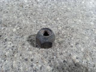 гайка колесная Mazda Premacy CP [рестайлинг] 2003, 2.0 л., TD, дизель