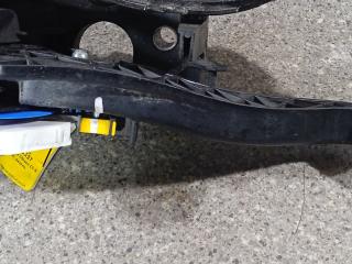 педаль сцепления Citroen C5 2 поколение 2012, 2.0 л., HDi, дизель, МКПП, седан