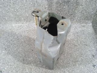 кронштейн переднего бампера Nissan Primera P11 1998, 2.0 л., TD, дизель, МКПП