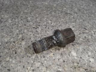 болт колесный Skoda Fabia 2 поколение (5J) 2008, 1.9 л., TDi, дизель, хетчбэк 5 дв.