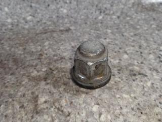 гайка колесная Hyundai Trajet 1 поколение [рестайлинг] 2006, 2.0 л., дизель