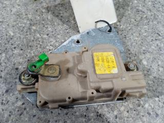 замок двери передней правой Opel Frontera A 1995, 8944500103