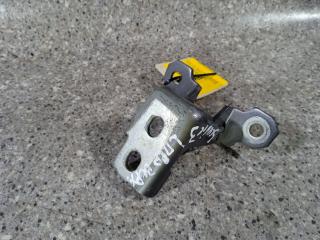 петля двери Renault Scenic 3 поколение 2011