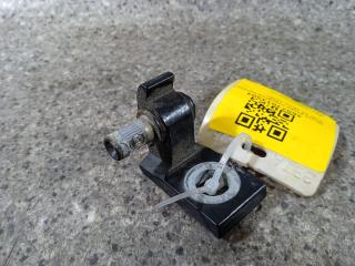 петля двери Audi A6 4B/C5 1998