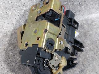 замок двери задней правой Audi A6 4B/C5 2000