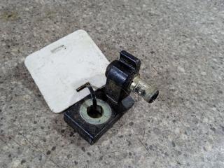 петля двери Audi A6 4F/C6 2005