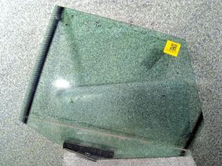 стекло двери задней левой Audi 90 89/B3 1990