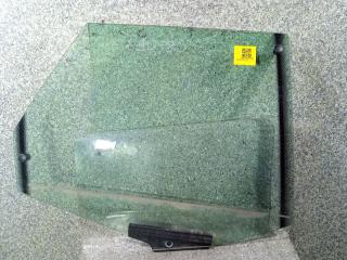 стекло двери задней правой Audi 90 89/B3 1990