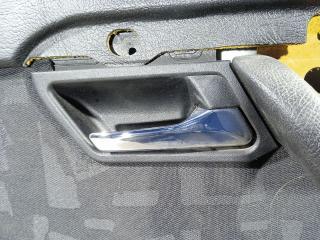 ручка внутренняя передняя левая Mercedes-Benz C-Класс W202/S202 1995