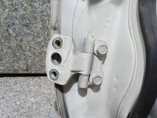 петля двери Mercedes-Benz C-Класс W202/S202 1995