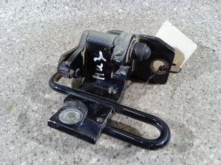 петля двери Volkswagen Passat B6 2008