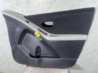 обшивка двери передняя правая Toyota Yaris XP9 [рестайлинг] 2009, хетчбэк 5 дв.