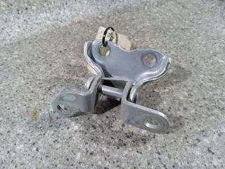 петля двери Toyota Yaris XP9 [рестайлинг] 2009, хетчбэк 5 дв.