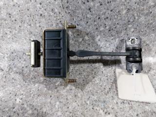 ограничитель открывания двери Mercedes-Benz C-Класс W203/S203/CL203 2003