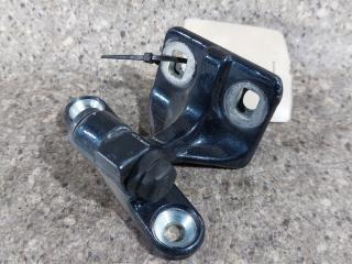 петля двери Mercedes-Benz C-Класс W203/S203/CL203 2003