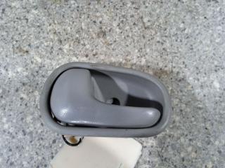 ручка внутренняя передняя левая Mazda Demio DW [рестайлинг] 2002