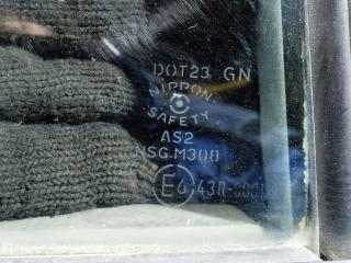 стекло двери задней правой Mazda Demio DW [рестайлинг] 2002