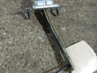 ограничитель открывания двери Mazda Demio DW [рестайлинг] 2002